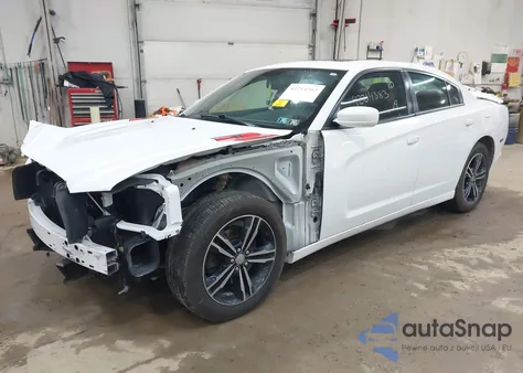 2014 Dodge Charger R/T Plus z USA, uszkodzony, nr VIN 2C3CDXDT4EH341181